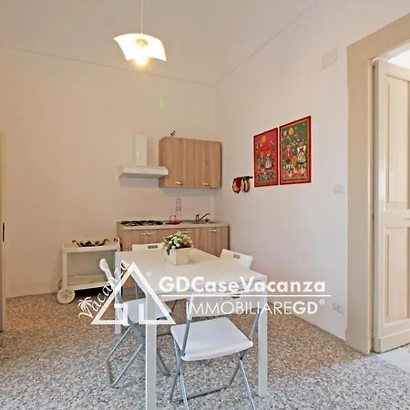 Gdcasevacanza -centralissimo Su Corso Roma- Gallipoli