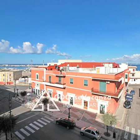Apartment Gdcasevacanza -centralissimo Su Corso Roma- *